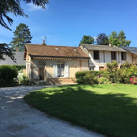 Chateau D'amecourt ベッド・アンド・ブレックファスト Amécourt