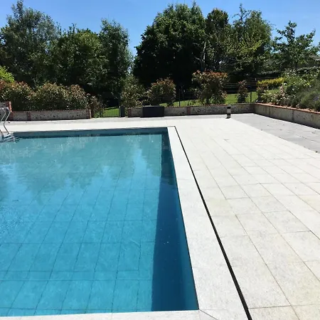 ベッド・アンド・ブレックファスト Chateau D'amecourt Amécourt