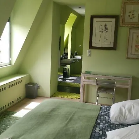 ベッド・アンド・ブレックファスト Chateau D'amecourt