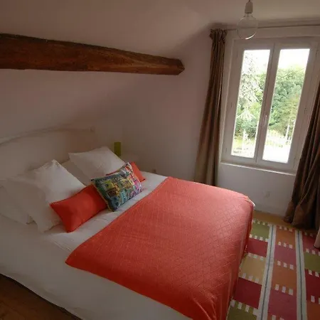 Chateau D'amecourt *