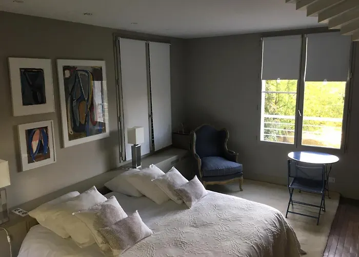 Couette-café Château D'amécourt Amécourt