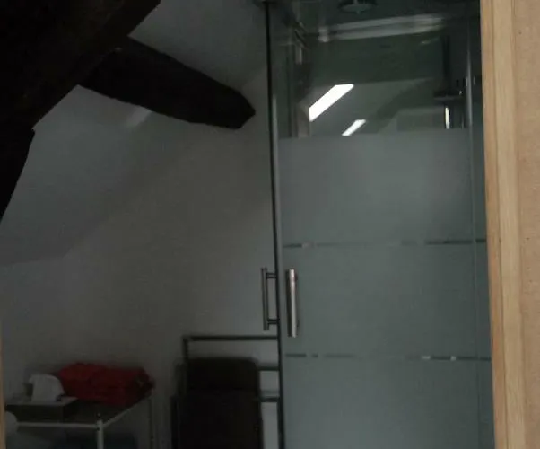 Couette-café Château D'amécourt Amécourt